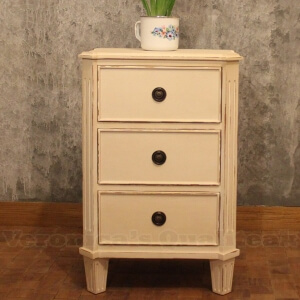 Wilma Small Bedside With Antique White Paint Finish