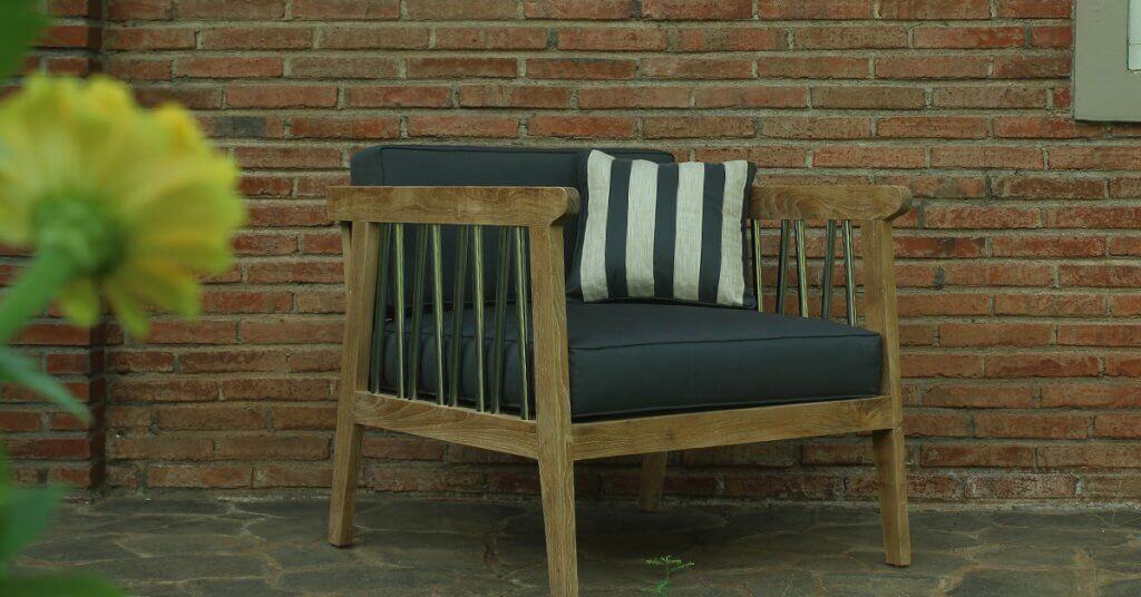 Custom made outdoor furniture design