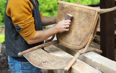 6 Steps How To Clean Old Wood Furniture by Yourself