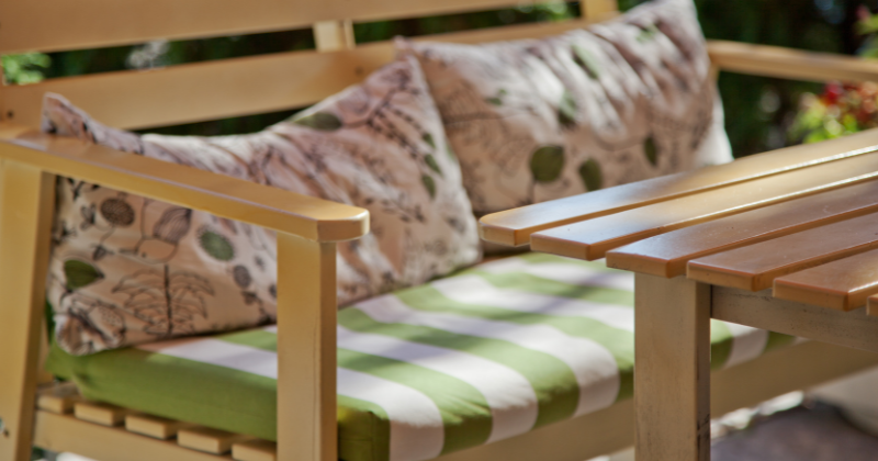 Tips How to Choose Outdoor Furniture Material