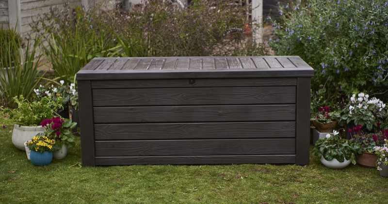 How to Choose Outdoor Storage Box for Your House