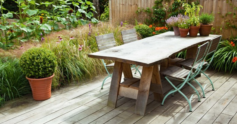 How to Make Rustic Garden Decor with Teak Wood