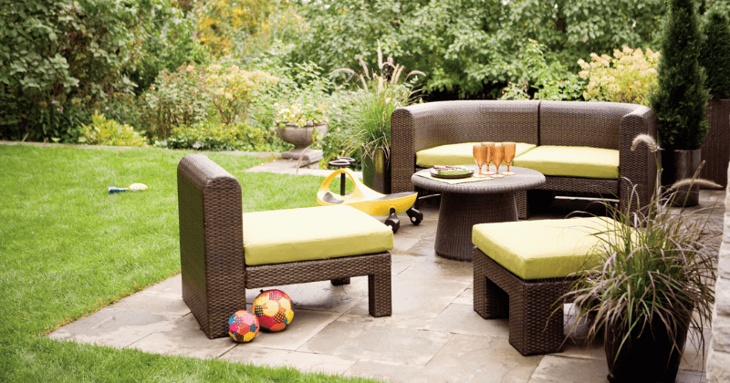 Decorating Outdoor Furniture with Style