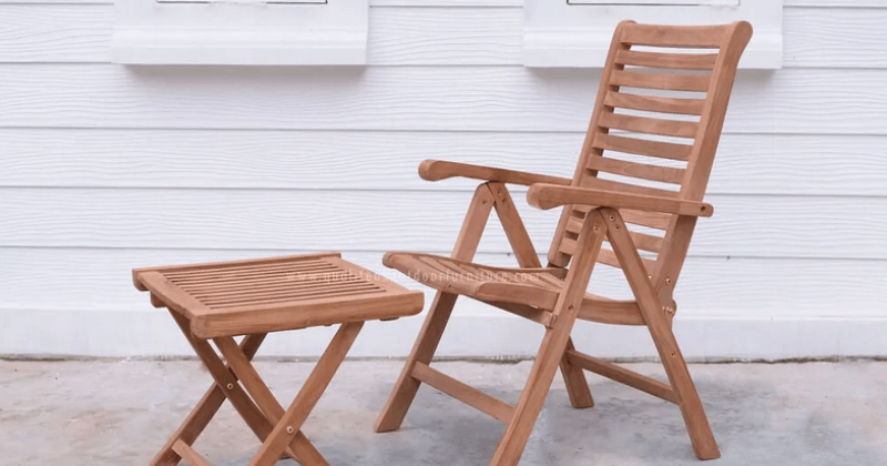 Decorating Outdoor Area with Teak Wood