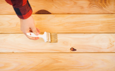 5 Key Differences of Varnish vs Stain for Wooden Furniture