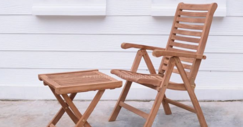 Teak Wood vs Pine Wood for Outdoor Furniture
